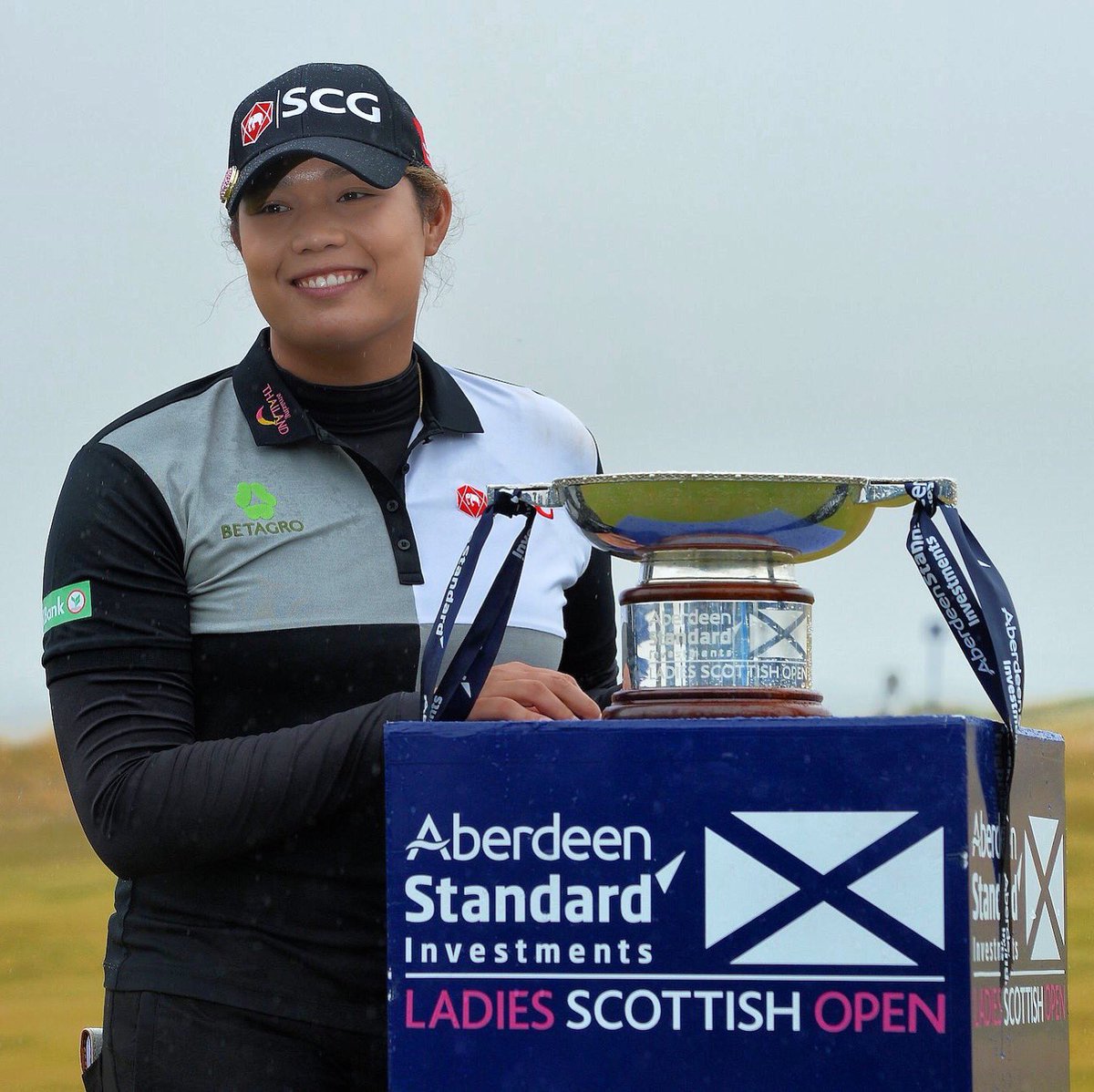 ForesightCanada's tweet photo. Congratulations to #teamjutanugarn! Your 2018 Ladies Scottish Open Champion!🏆👏🏼👏🏼 #Quadsquad https://t.co/RqMgB8DIIQ