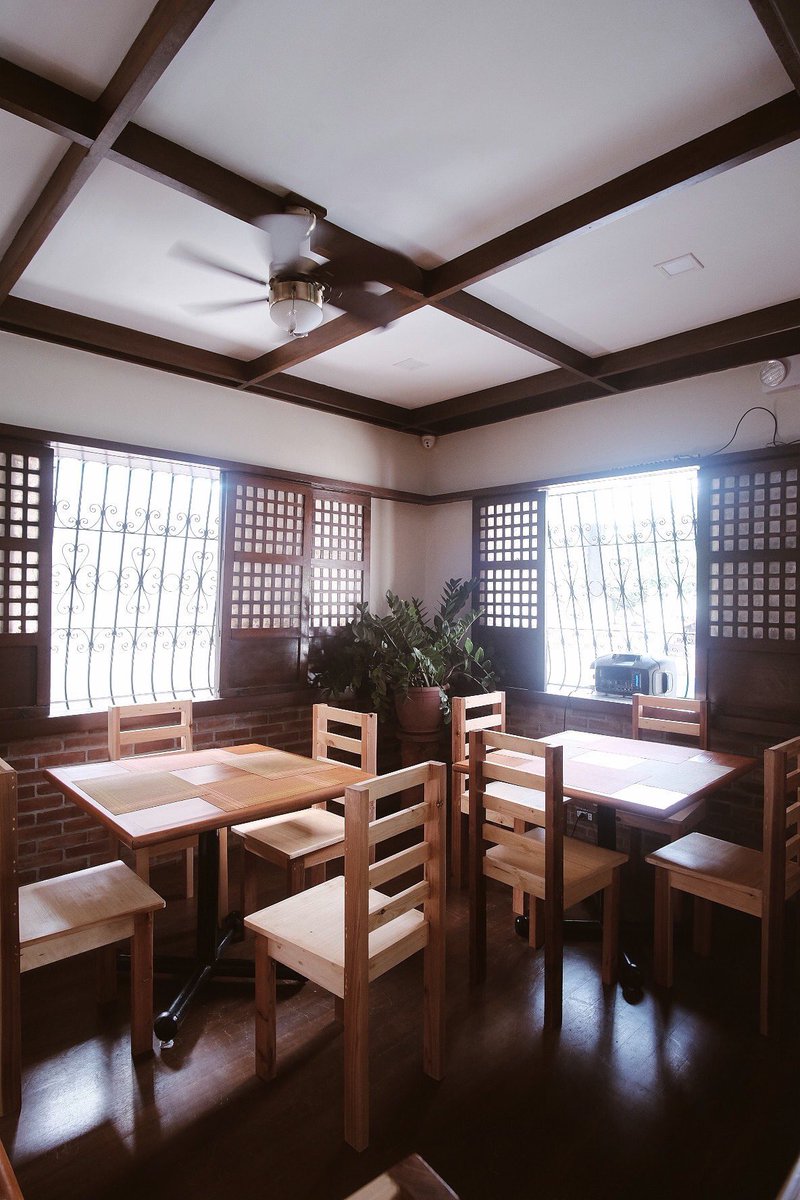 _steephanieeeee's tweet photo. HI LOINIE'S &amp; LOIYALS, R2's Fans, INIINVITE KO PO KAYO SA RESTAURANT NAMIN ❤️🙏🏻 HINDI MABIGAT SA BULSA, MASARAP ANG FOODS!! 😍 WE HAVE KTV &amp; BILLIARDS. 🤗 NEAR BY PARAÑAQUE, BETTERLIVING SAUDI ARABIA STREET. 💛
( SOUTH 69 RESTOGRILL )
please check our fb page &amp; menu. 💕 https://t.co/7UiZFMWiWy