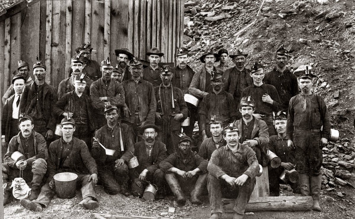 But things changed in the 1870s, which--I know you know this already, but--were a decade of violent conflicts between labor and management. Pennsylvania coal miner strikes in 1873 & 1874 and railway workers strikes in 1877 led to vicious repression & reprisals by management. 12/?