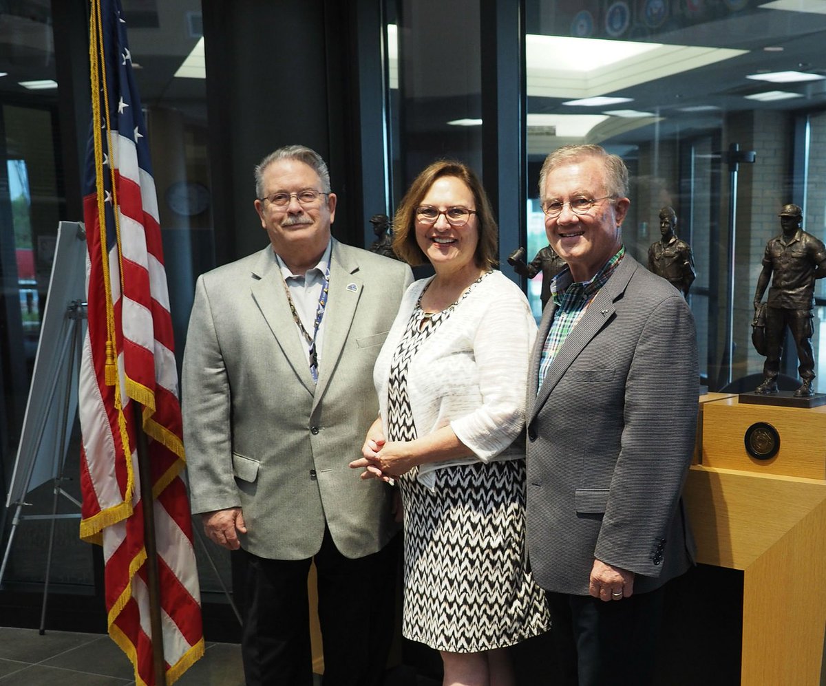 Senator Deb Fischer (@SenatorFischer) | Twitter