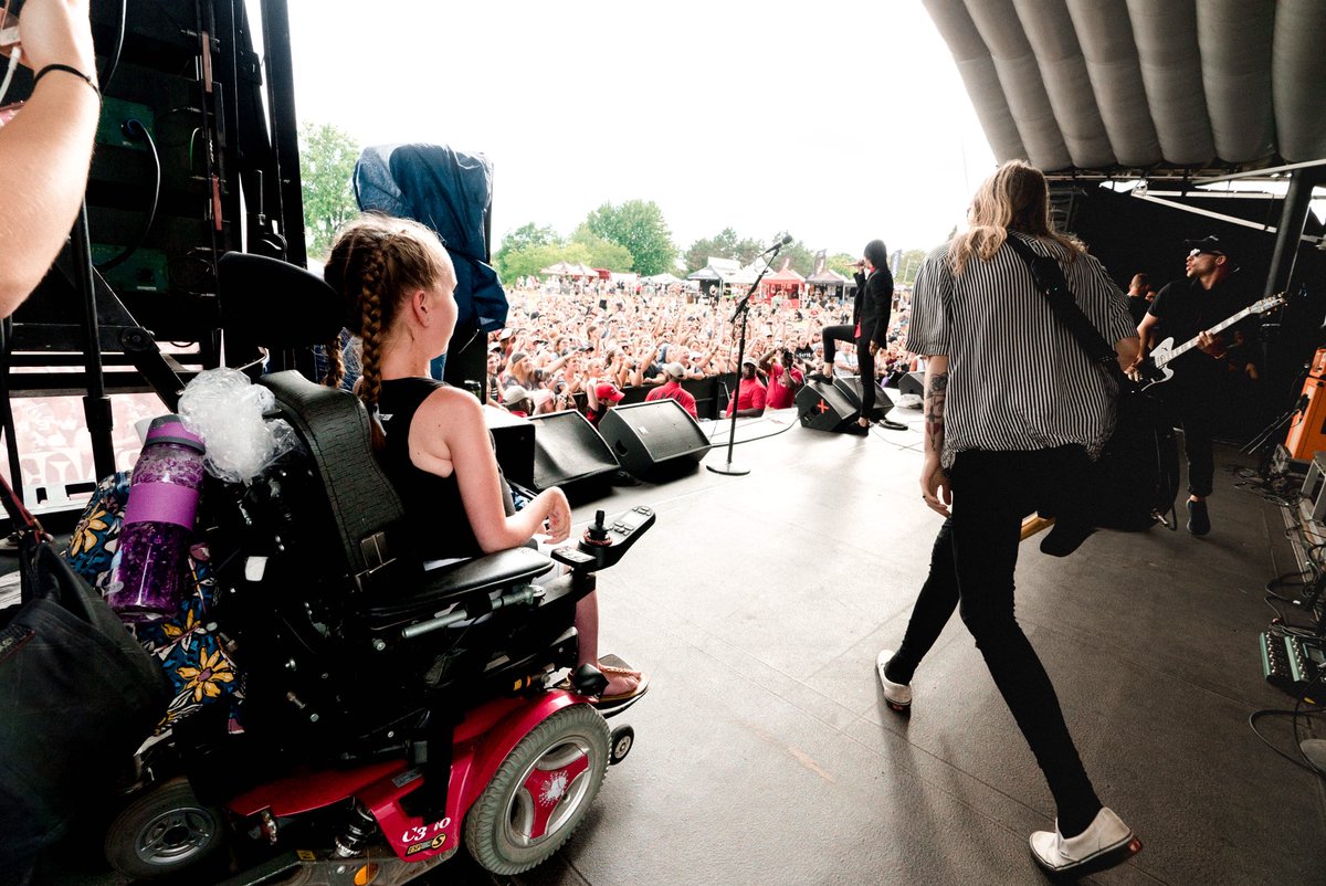 ASITISofficial's tweet photo. Jessica, your positive outlook on life, contagious smile and aspirations are an inspiration to us all. It was a pleasure to meet you. Thank you @ltdfound for all you do. https://t.co/g4irlOcWMW