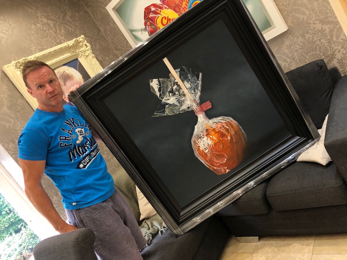 MrJodyCraddock's tweet photo. My toffee apple oil painting. I’ve never really tried to sell it. Maybe I put it on my own wall.. it’s a big one... https://t.co/HRqlHX0WLR