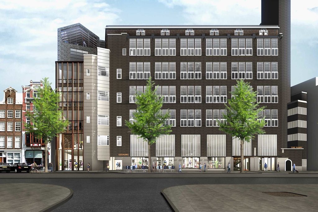 Over 1,5 jaar ziet het gebouw op de Nieuwezijds Voorburgwal, waar nu de Kas Bank is gehuisvest, er zo uit. Eerst nog lange tijd bouwoverlast....