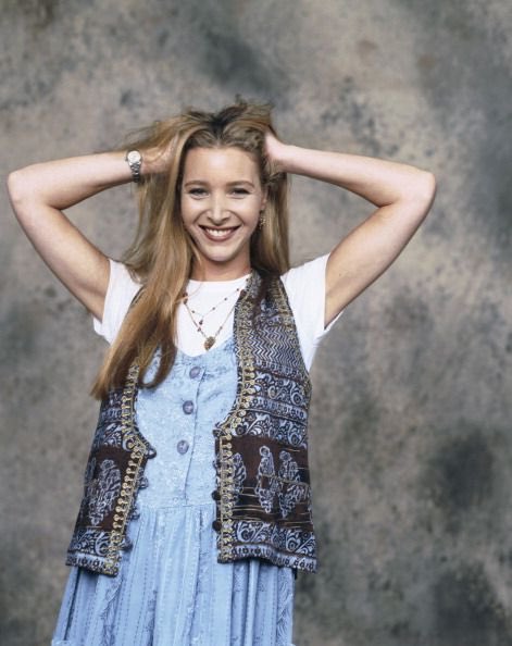 Happy Birthday Lisa Kudrow 