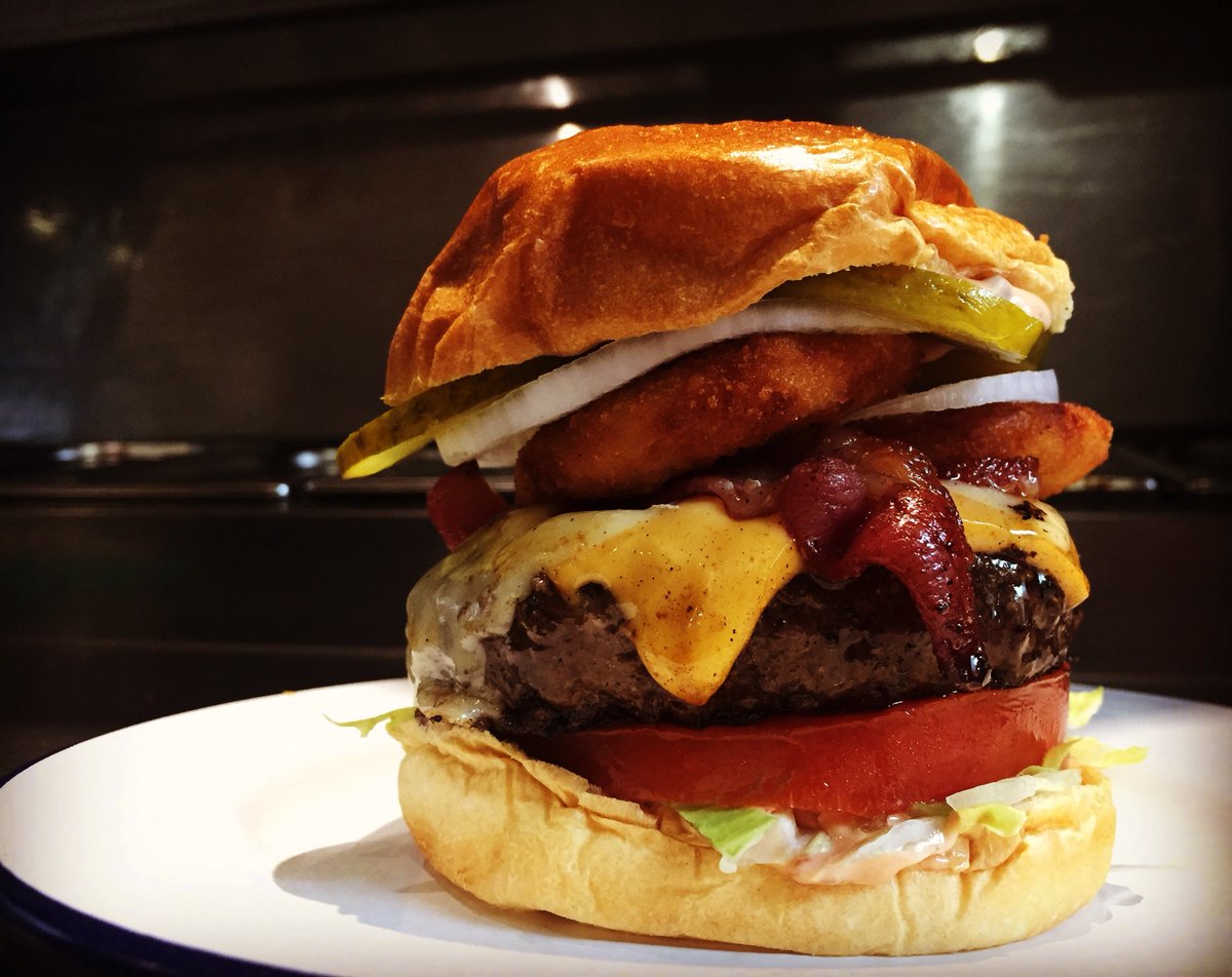 DukesHighgate's tweet photo. Everyone stop what you’re doing and come look at this @planetpattyuk Texas Signature Burger. Even better, come and have one, or one of the other meaty and veggie options. We’ll be serving it until the 26th of August, everyday from 12pm to 10pm! https://t.co/NnJmGNxilo