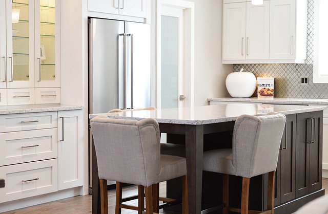 ApexPestFL's tweet photo. Even if your kitchen looks clean, it can still attract #ants. Ants go after sugars, proteins, oils, and plants.
https://t.co/y04VMyUgHh https://t.co/3kAHMOL8ZK