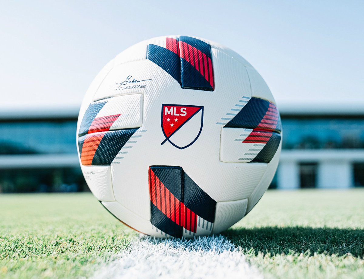 mls ball 2018