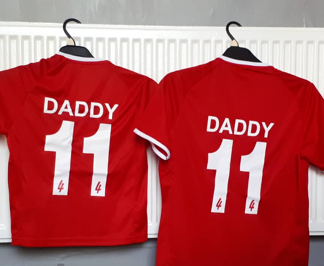 Mrdobbs09's tweet photo. The girls are well happy with the back of their @amputeefootball shirts. Thank you @McLellanClothes amazing job. #AmputeeFootball #eafafamily #minikits #littlesupporters #daddysfootball #justlikedaddy #11 https://t.co/jWweW0Drh6
