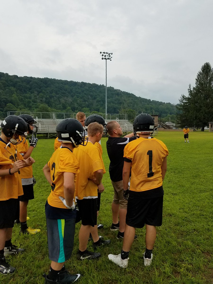 Just returned from Pine Grove to open our H.S. training camp tour. The Valley Lumberjacks are coming off a 6-4 season. Catch their preview tonight. #wvprepfb