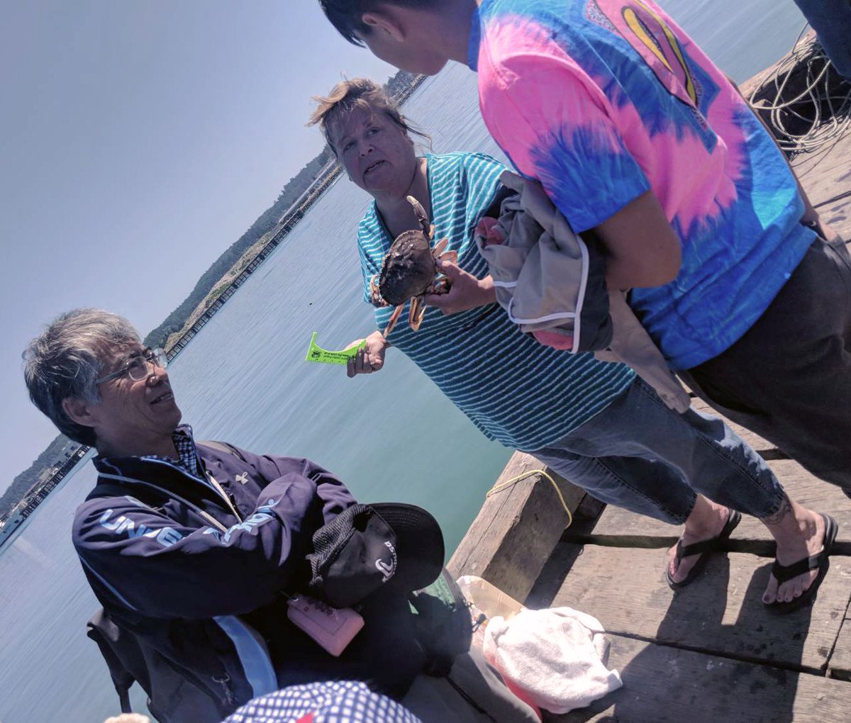 ELCIusa's tweet photo. We went to Newport, Oregon with our students and they ran into people who were crabbing!
.
.
#ThatOregonLife #culturalexperience #crabbing #Newport #oregoncoast #americanexperience #traveldeeper #elciusa #StudyOregon #SuperFlex #暑期遊學 #美國遊學 #奧勒岡 #文化體驗 https://t.co/EO901yE0ES