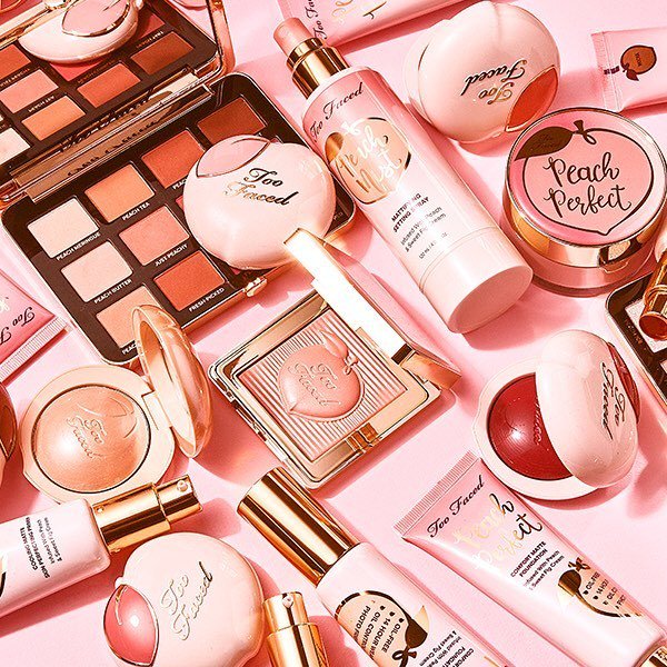 Highpoint_'s tweet image. The juiciest launch of the year is here! 🍑
In store today, the Too Faced Peaches and Cream collection is now available at @meccamaxima 💅👌
#meccabeautyjunkie #highpointsc #toofaced #launch ift.tt/2LUERrf
