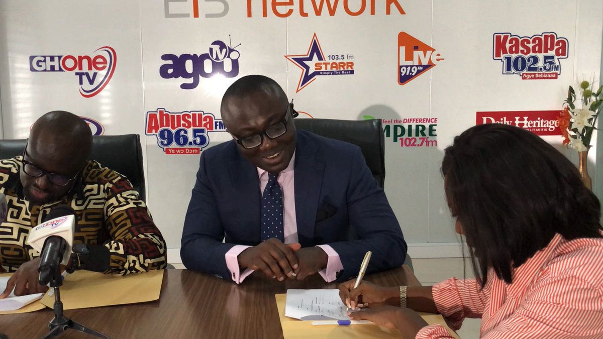 TheRealBolaRay's tweet photo. DEAL SEALED WITH THE NATIONAL YOUTH AUTHORITY. END TRAMADOL ABUSE CAMPAIGN @GHOneTV https://t.co/oCUDT2N3VR