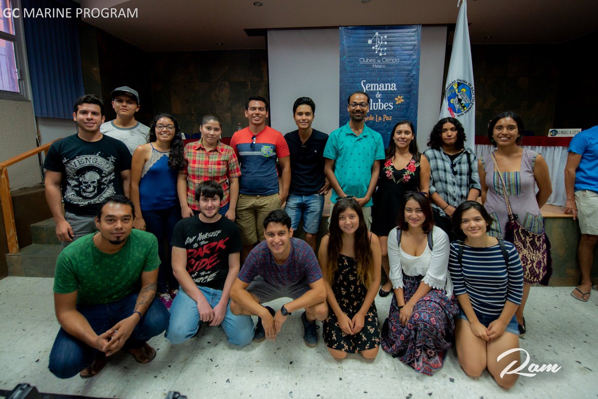 GCMarineProgram's tweet photo. Esta semana, estudiantes participando en Clubes de Ciencia México en #LaPaz estarán aprendiendo de instructores del #CBMC sobre la teoría del caos y cómo se relaciona con pesquerías. #CdCMX #Verano2018 @ClubesCienciaMx, @MohitPa43139736, @marjimeneze, @IMODRE22 https://t.co/fZTBphBnXz