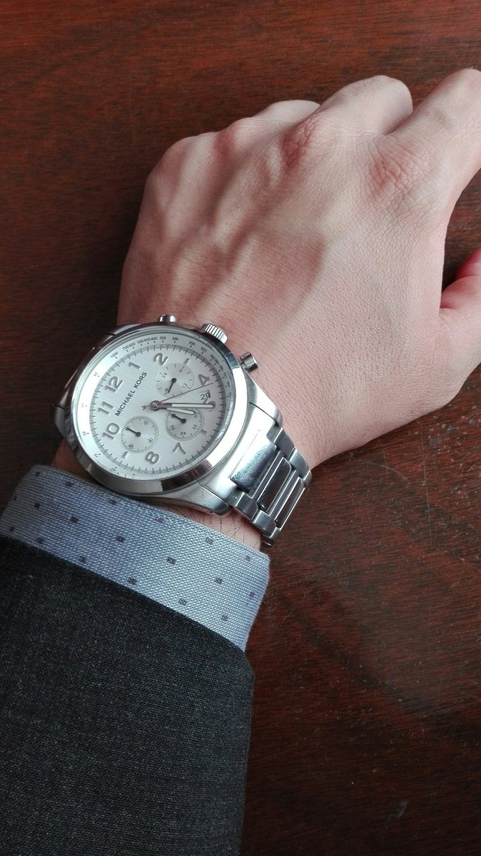 ax_alexx's tweet photo. Timeless styles for the man with style @michaelkors #ToTheMan #MK https://t.co/vhS2QVQpUd