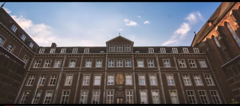 Escuchá el nuevo Recomendado #DORIAN! 
* Ahmet Kilic - We Still Alive *
Auspicia <a href="/JBG_rosario/">Johnny B Good</a>. 
Poné #Play! y disfrutá del tema ▶youtube.com/watch?v=mSW9fK…