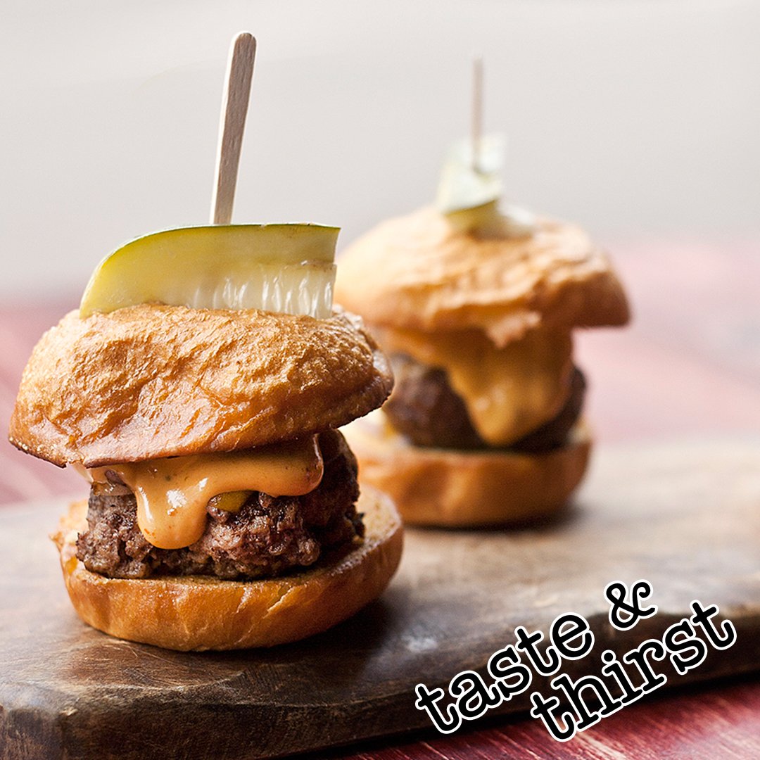 TasteandThirst's tweet photo. $3 OFF ALL SLIDERS!

- Classic: Certified Angus Beef, Cheddar Cheese, Grilled Onions &amp; Taste Sauce
- Rasta: Grilled Chicken, Cheddar Cheese, Avocado, Tomato &amp; Taste Sauce
- BBQ Pork: Marinated Pulled Pork, Tomato &amp; BBQ Sauce

1PM-12AM https://t.co/xg0apAUcRy