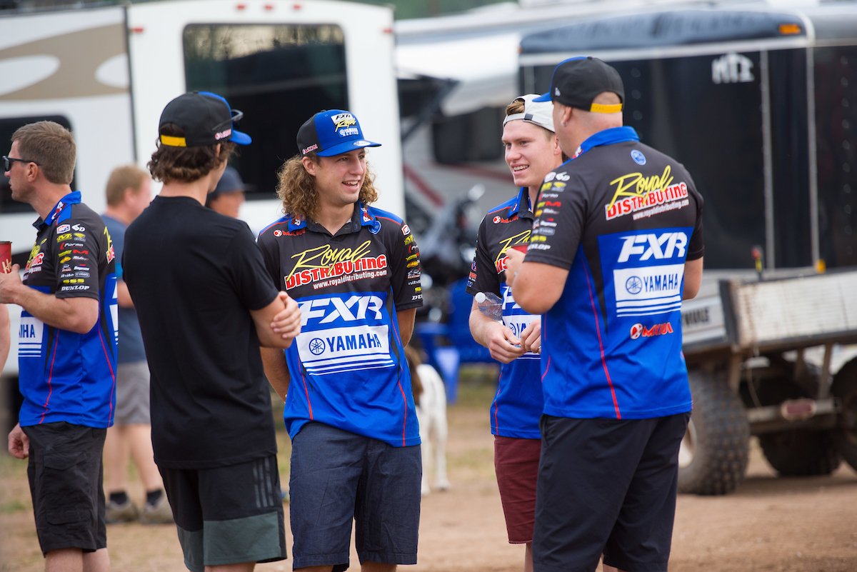 YamahaMotorCa's tweet photo. 1/2 #MondayMX A great weekend for the #bLUcRU at Riverglade MX. Current 250 Pro points leader @jpettis39 went 1st and 5th for 3rd O/A. Yamaha riders took spots 6 through 10 with Cannella going 6th O/A, Halstead 8th, and last year’s Factory Ride Award winner Jake Tricco in 10th. https://t.co/SuqPGARRnC