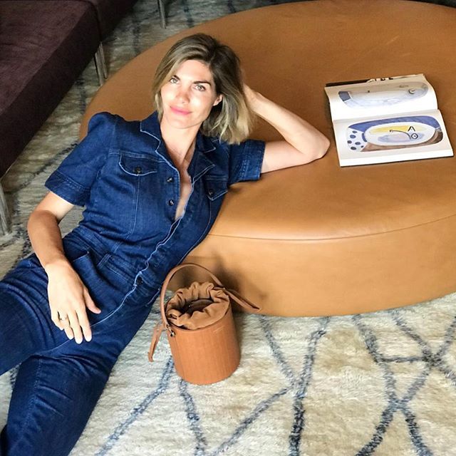 I met Delfina 10 years ago at a polo match; she is as incredible now as she was back then! She wore my Buenos Aires bag on a white horse barefoot and was the only girl on a horse 🐴 kicking off the Pro alvear Match. Now, 10 years later and with 5 beau… ift.tt/2NXveVM