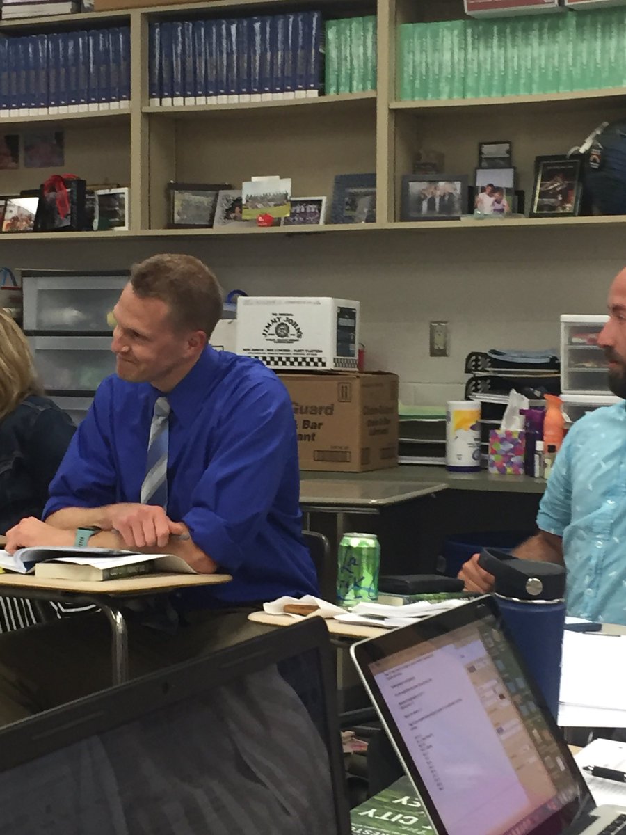 AmberTetrick's tweet photo. AP Institute at Boise High. Day 1, loving it #mindblown #apeyeopener #bdspride https://t.co/QG2j4I0E8U