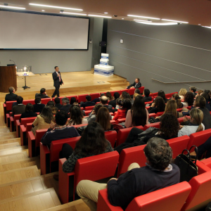 va-Q-tec llega a América Latina y abre una nueva sede y centro de operaciones en Uruguay revistauy.wordpress.com/2018/07/27/va-…