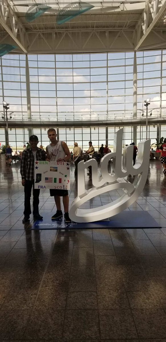 FLAGintl's tweet image. Our favorite time of year - when new students are arriving to start an amazing year and adventure!! Welcome Lucia from Spain, Lusia from Brazil and Francesco from Italy. More to come....#flagintl #exchangestudent #exchangeadventure