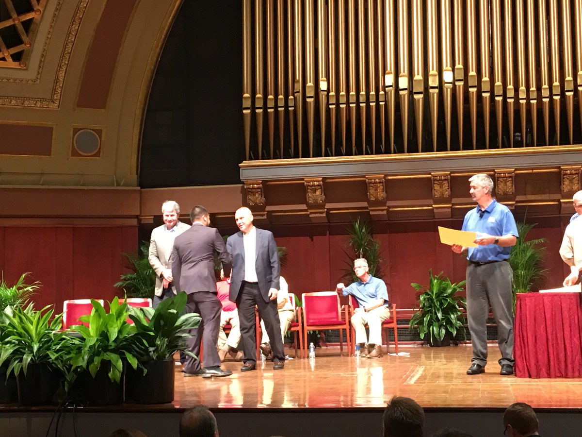 San Diego outstanding apprentice graduates Daniel McFee and Arturo Ocegueda receiving congratulations from NECA president David Long, IBEW president Lonnie Stephenson and ETA director Todd Stafford. #apprenticeoftheyear