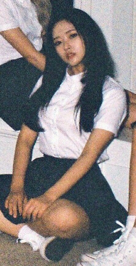 hyewongallery's tweet image. hyewon look so good in the teaser, perhaps i cried!