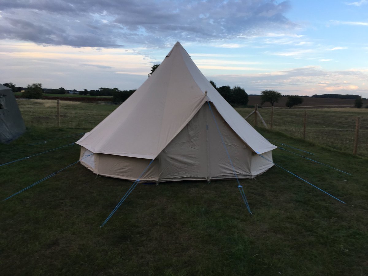 CGfarming's tweet image. New Bell tent up and not a bad sunset in Fotheringhay tonight @_NeneValley