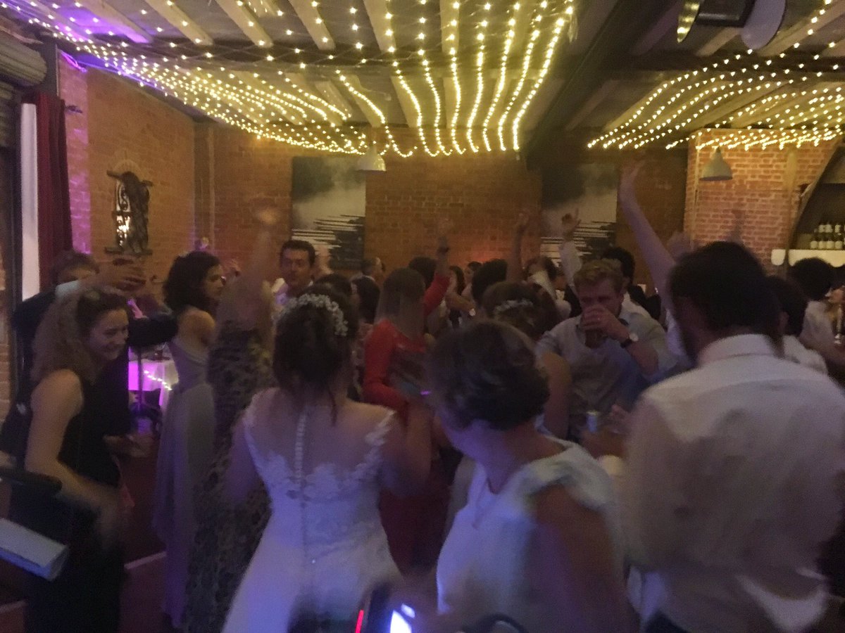 monstaballrock's tweet photo. James &amp; Megan arriving on a punt for their riverside wedding party. We learned David Bowie’s Let’s Dance for their awesome first dance! #bride #groom #wedding #reception #engaged #married #firstdance https://t.co/R4De1f4T6y