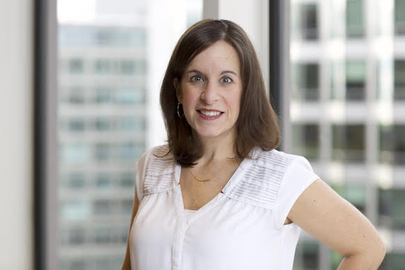 Social_Rhonda's tweet photo. Listen to one of the world's Employer Branding expert @SusanLamotte speak about how research matters when developing one's brand #EmployeeAdvocacy #HRmarketer @HRmarketer https://t.co/eaMY3NSUrl https://t.co/lrafriPLw8