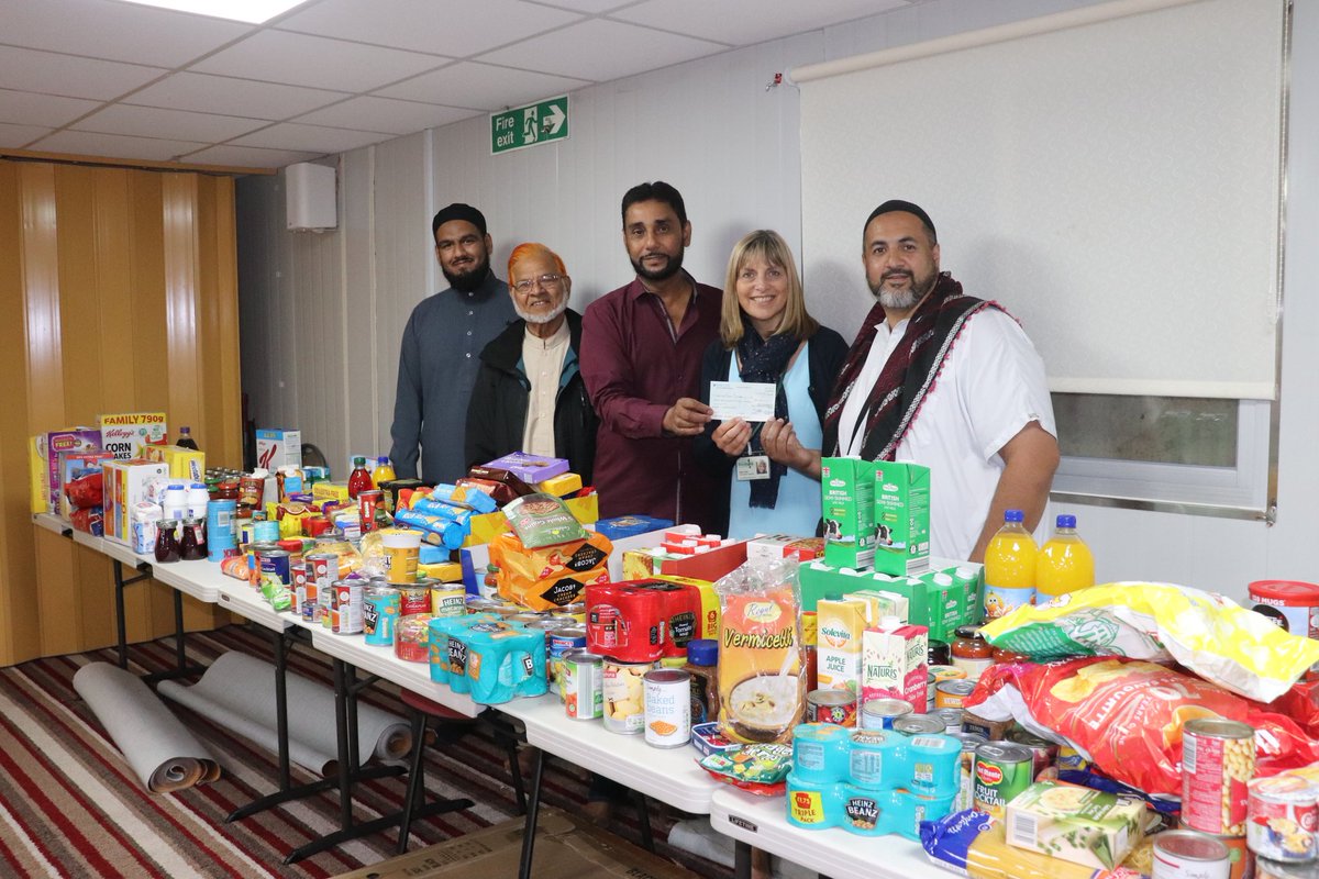 Thank you again to everyone who participated in this event for a great cause. Tables full and a cheque of £400 handed over. A great effort by all. We will continue our efforts to serve the community of Cardiff through various initiatives. #fighthiddenhunger
<a href="/CardiffFoodbank/">Cardiff Foodbank</a>