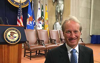 1stLiberty's tweet image. The #TrumpAdministration has made protecting religious liberty a high priority. We believe every American is entitled to #ReligiousLiberty and are dedicated to protect our #FirstFreedom.  We welcome this administration and AG's continuing efforts on behalf of religious liberty.