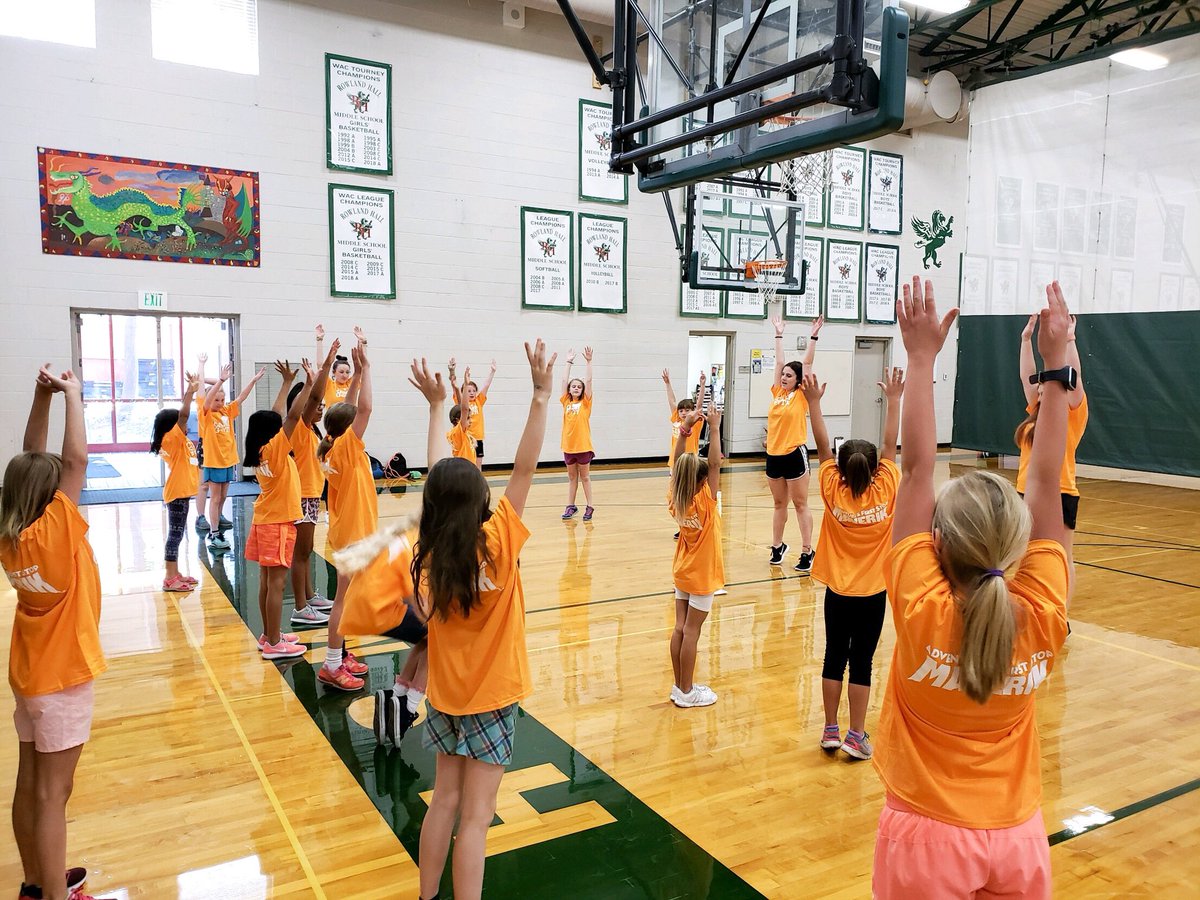 girlsontherunut's tweet photo. First day of #CampGOTR was so much fun! Campers got to meet each other, learn about team building, and participate in activities about identifying emotions. #girlshavepower #summercamp #teammagicunicorns https://t.co/TZQX8Rr7IP