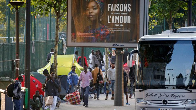 Certains quartiers de Paris sont complètement «pourris par la drogue», reconnaît Anne Hidalgo DjYYxMAW0AAEICH?format=jpg&name=small