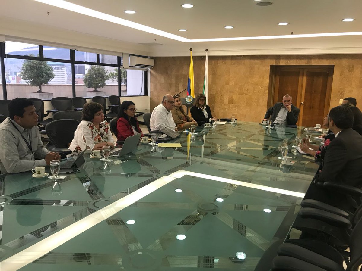 #AEstaHora | La Institución Universitaria Digital de Antioquia continúa recibiendo apoyos y alianzas. Con la presencia de los rectores de la <a href="/MariaCano_Col/">Fundación Universitaria María Cano</a> y la <a href="/UCooperativaCol/">UCC_Oficial</a> se estrechan lazos y se unen a este gran Proyecto Detonante de la <a href="/GobAntioquia/">Gobernación de Antioquia</a>