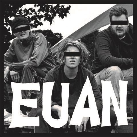 MrsOsmond_'s tweet photo. Entertaining high energy & laugh out loud moments @ChewBoyProds #Euan @TristanBates Fun play wonderfully performed #GeorgieBailey #GeorgeCraig #HalDarling ❤️ the stage combat❤️ #WhereIsEuan ?🤔 https://t.co/QQcrEGCVgR