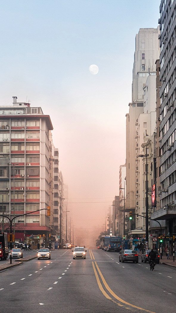 Niebla.
18 de Julio esquina Vázquez.
#Montevideo #Uruguay