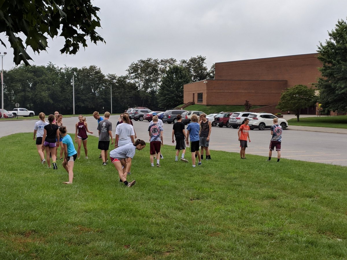 Not_CoachRoyal's tweet image. 12th XC season as a Terrier... #getoutandrun