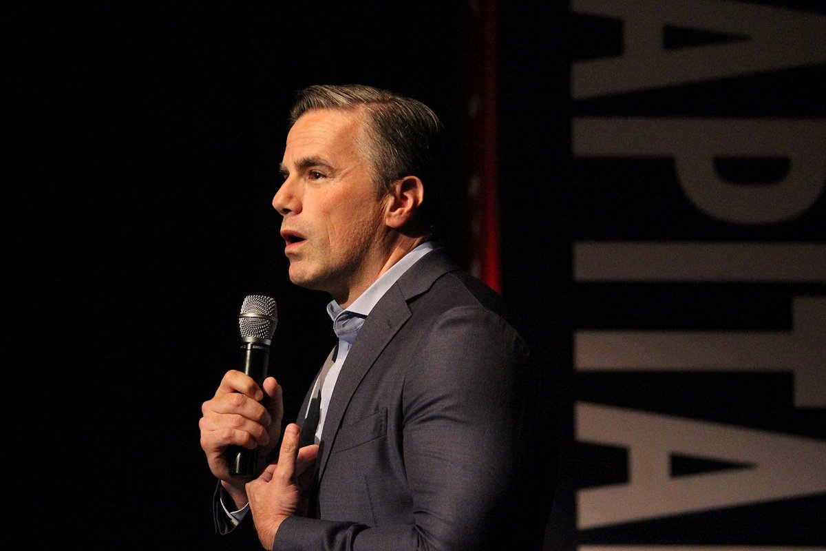 TomFitton's tweet photo. Energized by the @TPUSA High School Leadership Summit (##HSLS2018). Great to speak before part of America's rising generation of leaders! Fantastic job, @KyleKashuv @charliekirk11 @RealCandaceO https://t.co/gJ9ysvXoZY
