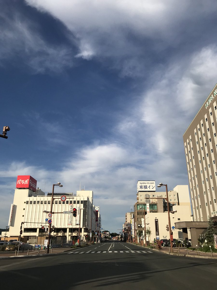 畠 一雄 7 11北見中央町店 على تويتر 今日もいい天気です ３０ 超える予報なので 水飲みましょうね 北海道 北見