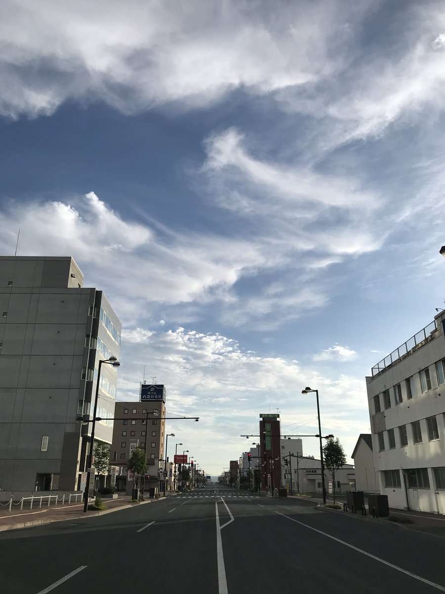 畠 一雄 7 11北見中央町店 على تويتر 今日もいい天気です ３０ 超える予報なので 水飲みましょうね 北海道 北見