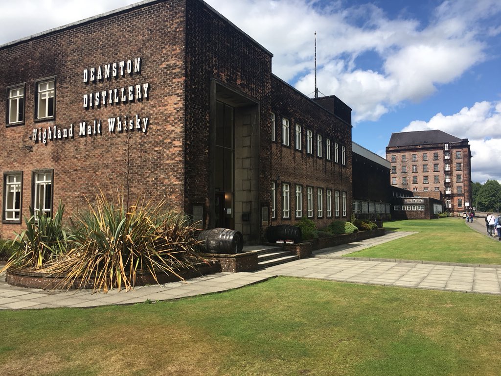 kilted_guide's tweet photo. Deanston distillery - Arkwright mill to whisky production. #scotlandsheritage #stga #scotch #deanston #qualifiedtourguide #bluebadgetouristguide https://t.co/OleDTGyKQQ