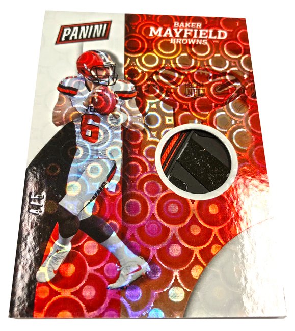 PaniniAmerica's tweet photo. .@PaniniAmerica spies the memorabilia cards coming to 2018 @nsccshow promotion. #WhoDoYouCollect #NSCC18 https://t.co/4iwwAsTjuy https://t.co/GkpT1hmKay