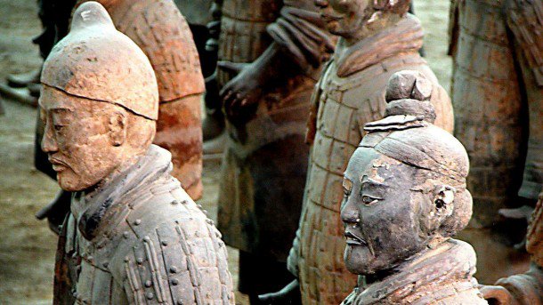 CSI_Literacy's tweet photo. The Terracotta Warriors are visiting NZ! 

They’ll be on display at Te Papa later this year. This is a fascinating bit of world history to explore with your students. 

Start by checking out #CSIPrivateEye’s ‘Mystery of the Buried Army’. Demo version here: https://t.co/S5v7hFNCuN https://t.co/pQdFd5Sobq