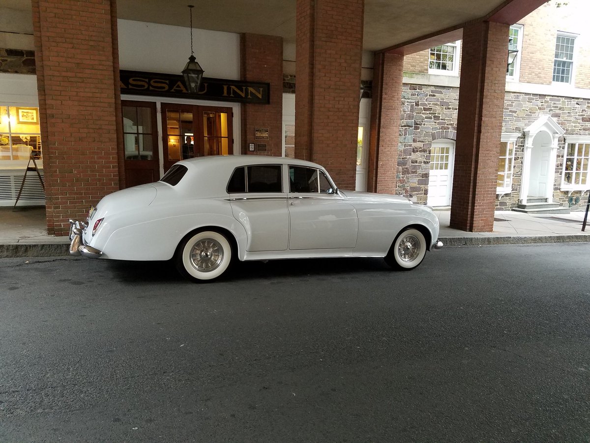 actionlimo's tweet photo. #wedding #1961 #bentley #Wedding #princetom #nj 732 754 4660 # action #limousine #inc #and #Wedding #planning #westfield #nj #limo #service #birthday #party #bus #Wedding NJ https://t.co/iUNmzq6Lvi