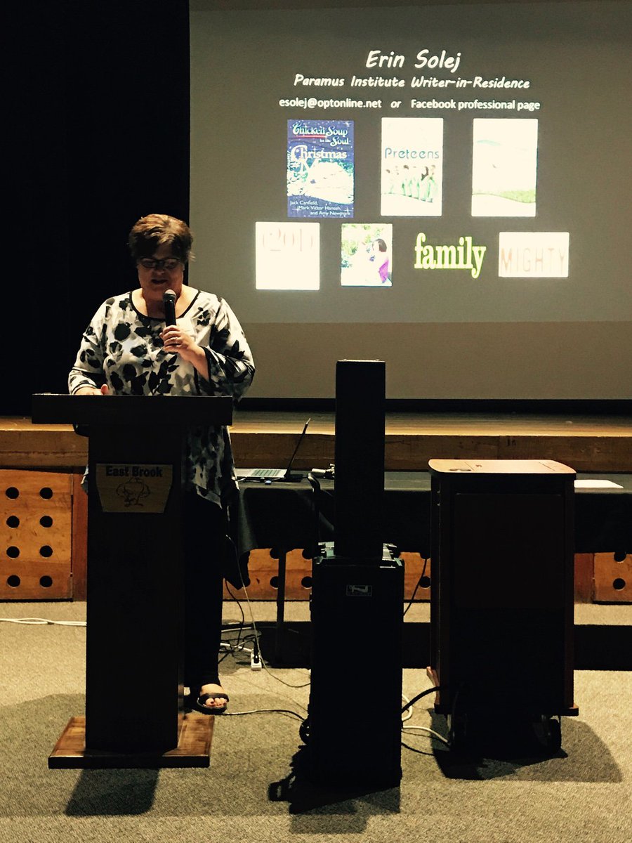 KarenECaine's tweet image. The last day/celebration of Paramus Writing Institute - Thank you  t’s &amp;amp; ERIN SOLEJ writer in residence!  #parsum18