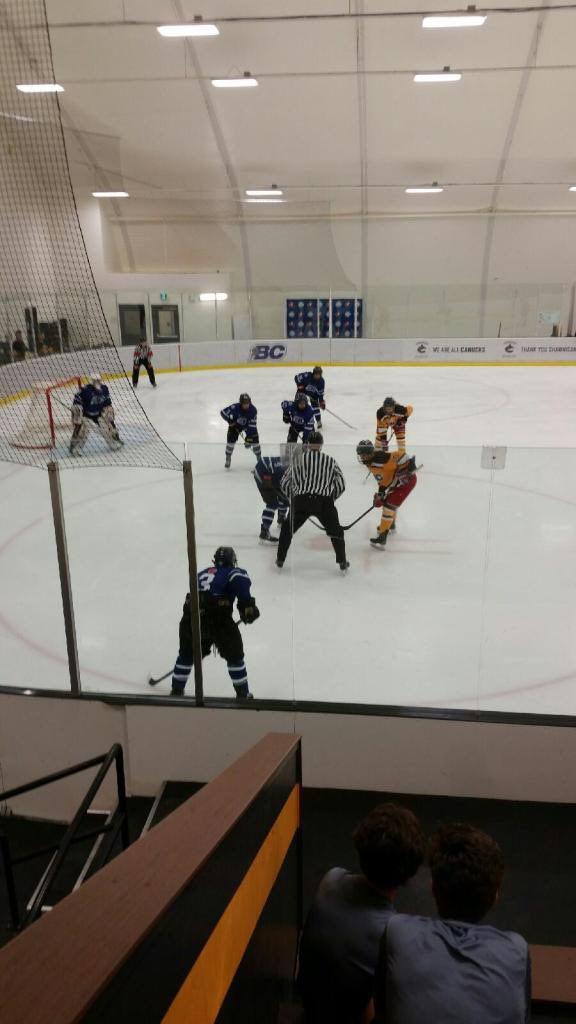 KyleIreland_'s tweet photo. #TeamBCBlue is currently taking on #TeamBCYellow at the @BCHockey_MU16BC Camp at Shawnigan Lake Arena. https://t.co/IrIPPN4DxE