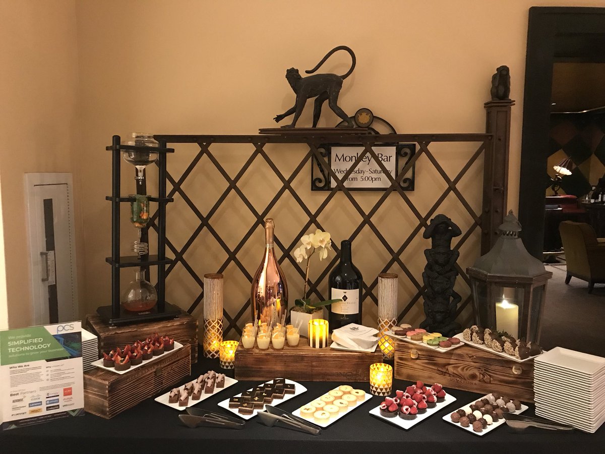 simplifywithIT's tweet photo. If you are at the #FLGISA Conference at the Boca Raton Resort, make sure you stop by the PCS Happy Hour taking place right now in Mizners Monkey Bar! https://t.co/m50mR00N6l