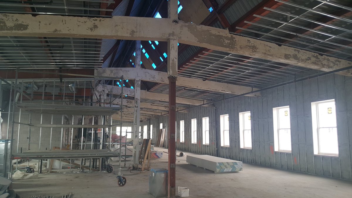 OfficeOccupier's tweet photo. Thanks to .@meirdick for the tour today of .@WestinghouseHQ in .@cityofhamilton. I look forward to seeing it fully leased! https://t.co/ulvmSNs6P1