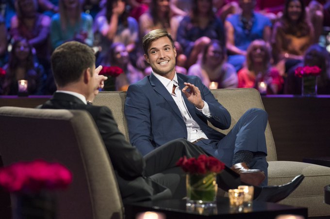 Topics tagged under mentellall on bachandbachettefans.net - Page 5 DjZPef4UUAEqbIb